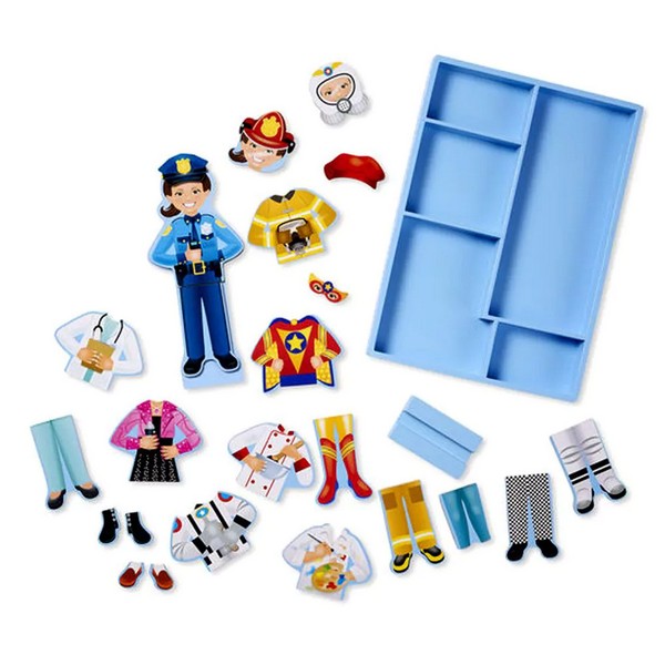 Продукт Melissa and Doug - Джулия с магнитни дрехи - 0 - BG Hlapeta